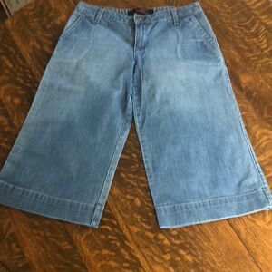Lux Light Wash Wide Leg Capris Y2K Size 11/12